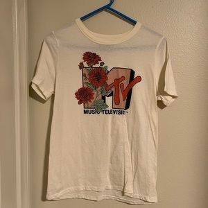 MTV graphic tee